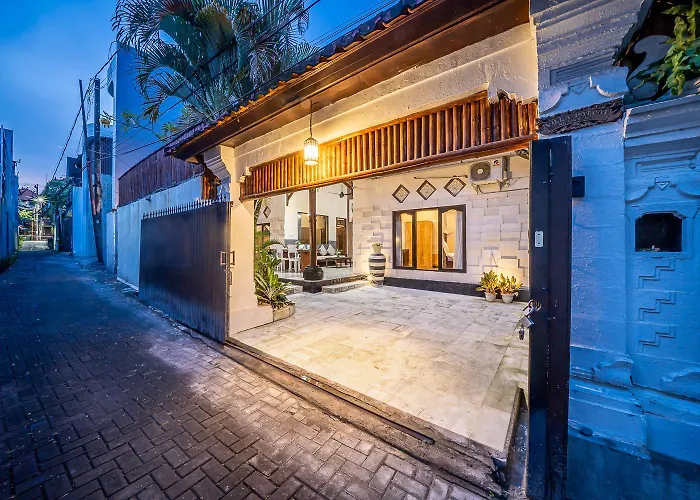 Papat Villa Seminyak (Bali)